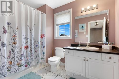 96 Timber Creek Crescent, Cambridge, ON 