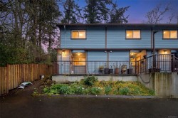 #6-1500 Glentana Rd View Royal, BC V9A 7A1