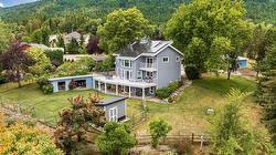 1070 Simmons Road Creston, BC V0B 1G7