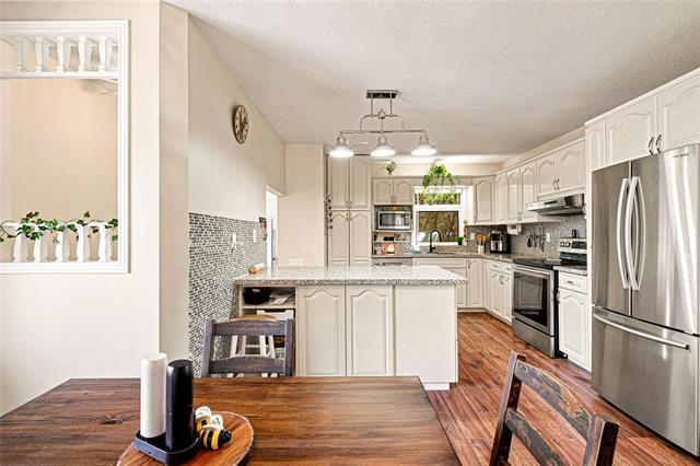 273 Le Peress Ave, Winnipeg, MB