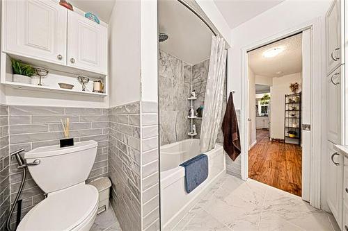 273 Le Peress Ave, Winnipeg, MB 