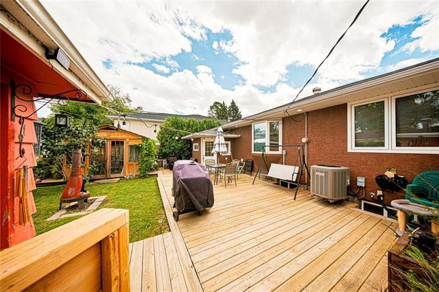 273 Le Peress Ave, Winnipeg, MB