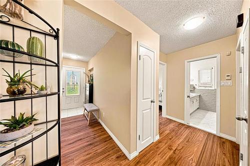 273 Le Peress Ave, Winnipeg, MB 