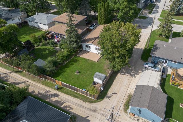 652 Patricia Ave, Winnipeg, MB