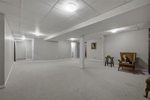 80 Red River Blvd, Winnipeg, MB 