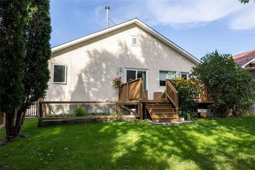 80 Red River Blvd, Winnipeg, MB 