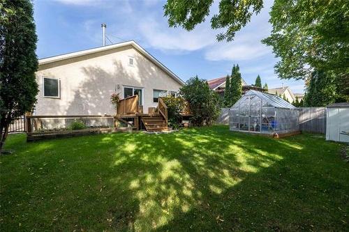 80 Red River Blvd, Winnipeg, MB 