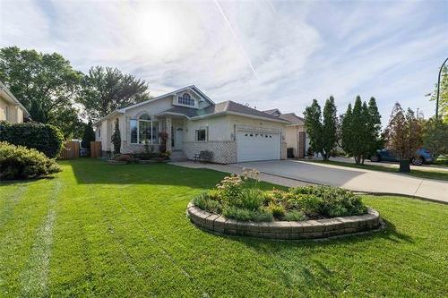 80 Red River Blvd, Winnipeg, MB 
