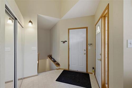 80 Red River Blvd, Winnipeg, MB 