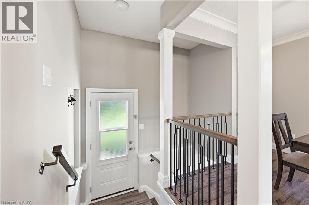 2120 Cavendish Drive, Burlington, ON
