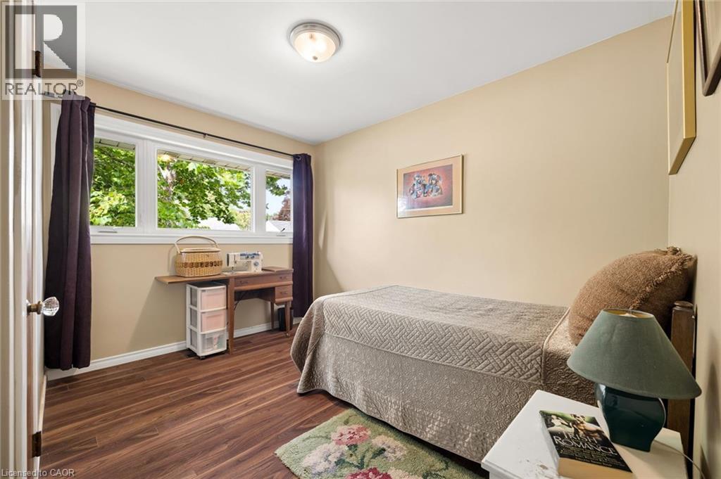 35 Edinburgh Road, Kitchener, ON