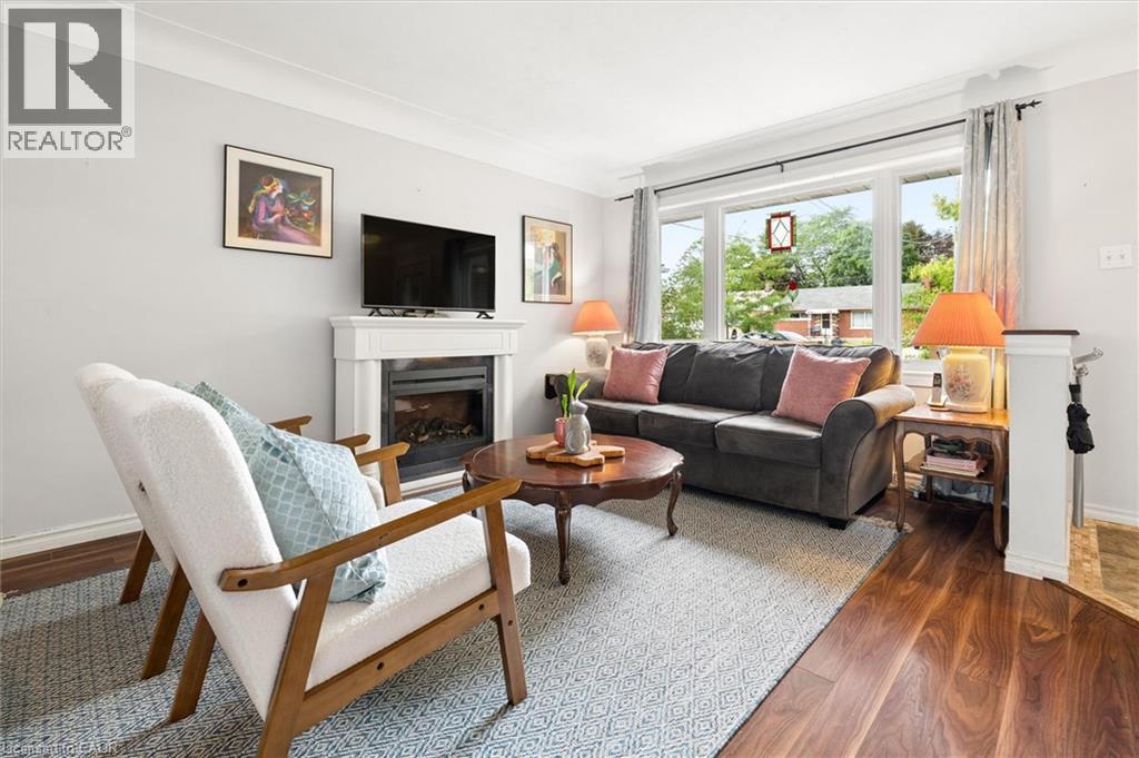 35 Edinburgh Road, Kitchener, ON