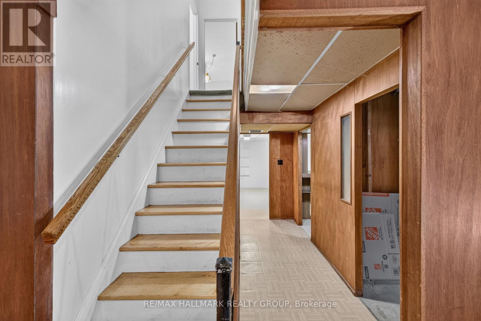 936 Parkhurst Boulevard, Ottawa, ON