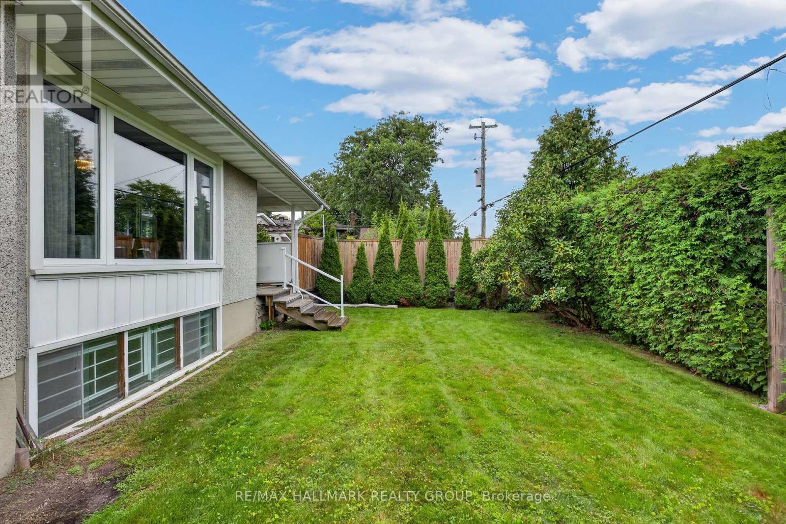 936 Parkhurst Boulevard, Ottawa, ON