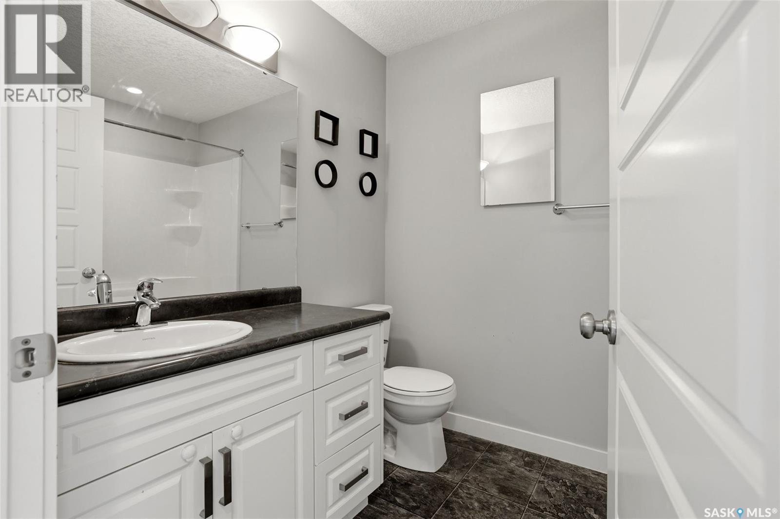 4129 Green Olive Way E, Regina, SK