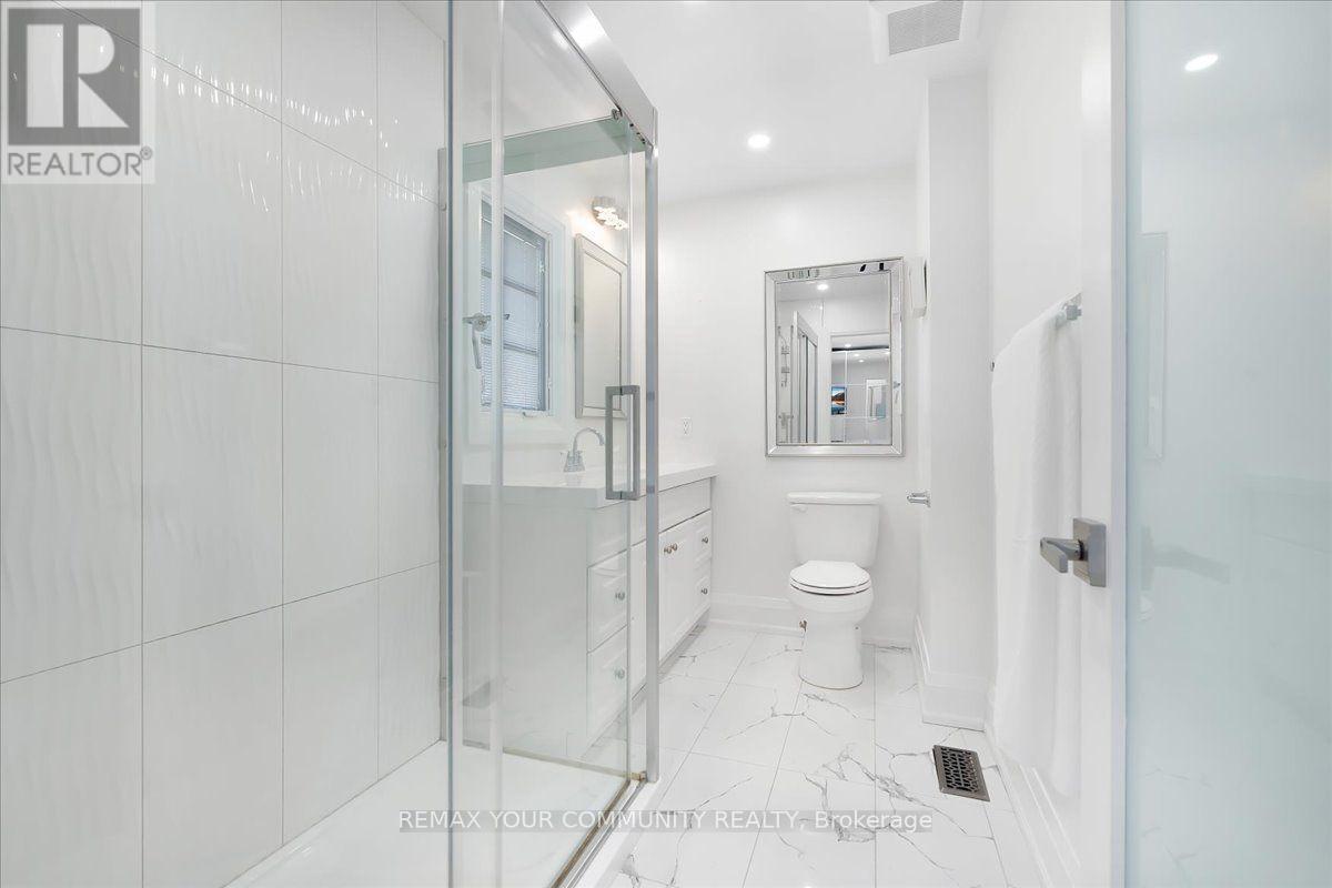 2491 Parmeer Drive, Mississauga, ON