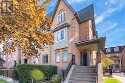 1002 - 75 WELDRICK ROAD E Richmond Hill, ON L4C 0H9