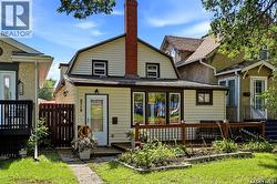 3719 Victoria AVENUE Regina, SK S4T 1M5