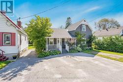 337 NOTTAWASAGA STREET Orillia, ON L3V 3K7