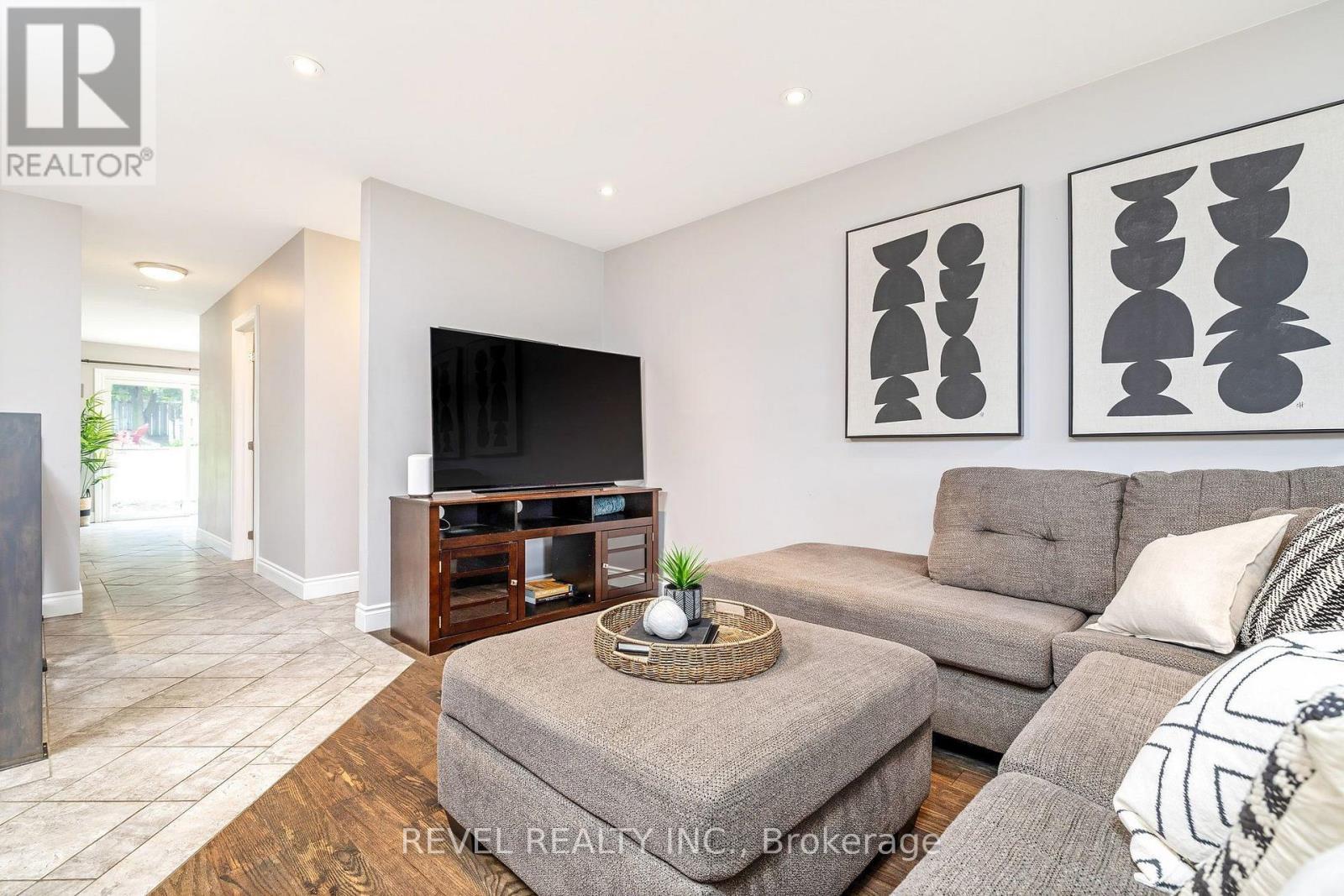 194 Hahn Avenue, Cambridge, ON