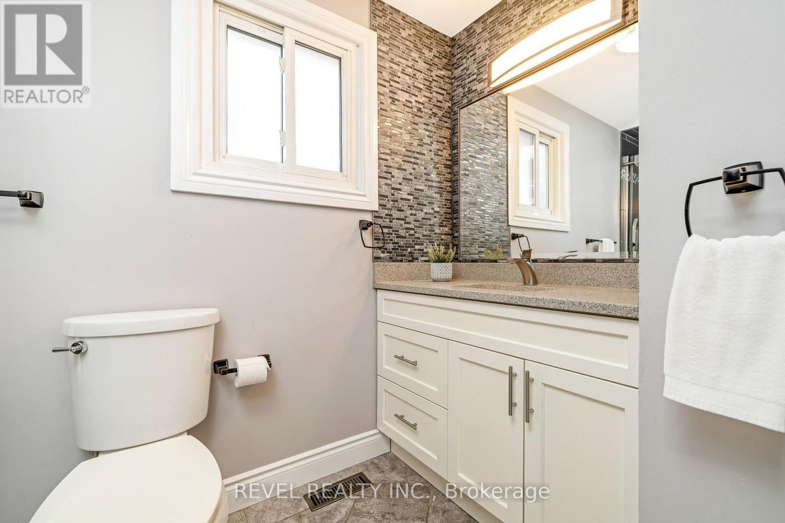 194 Hahn Avenue, Cambridge, ON