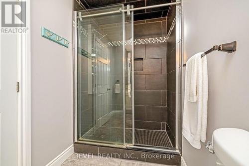 194 Hahn Avenue, Cambridge, ON 