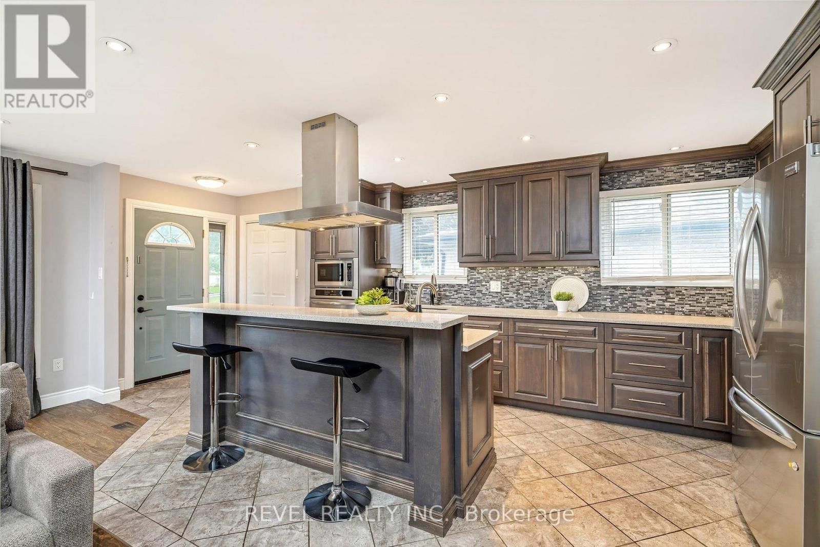 194 Hahn Avenue, Cambridge, ON