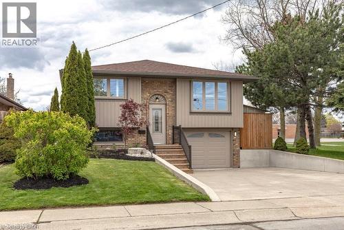 116 Highridge Avenue, Hamilton, ON 