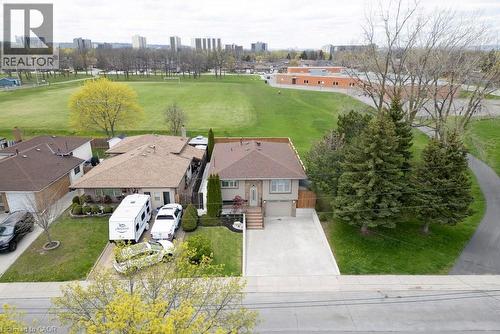 116 Highridge Avenue, Hamilton, ON 