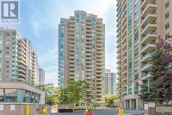 1205 - 3 PEMBERTON AVENUE Toronto, ON M2M 4M1