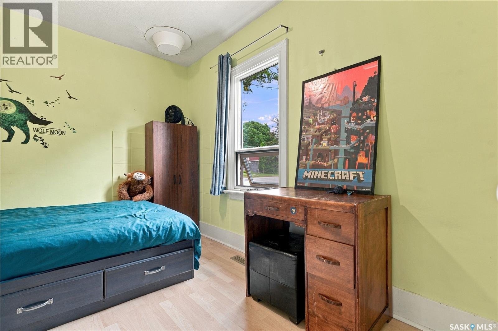 402 Taylor Street, Saskatoon, SK