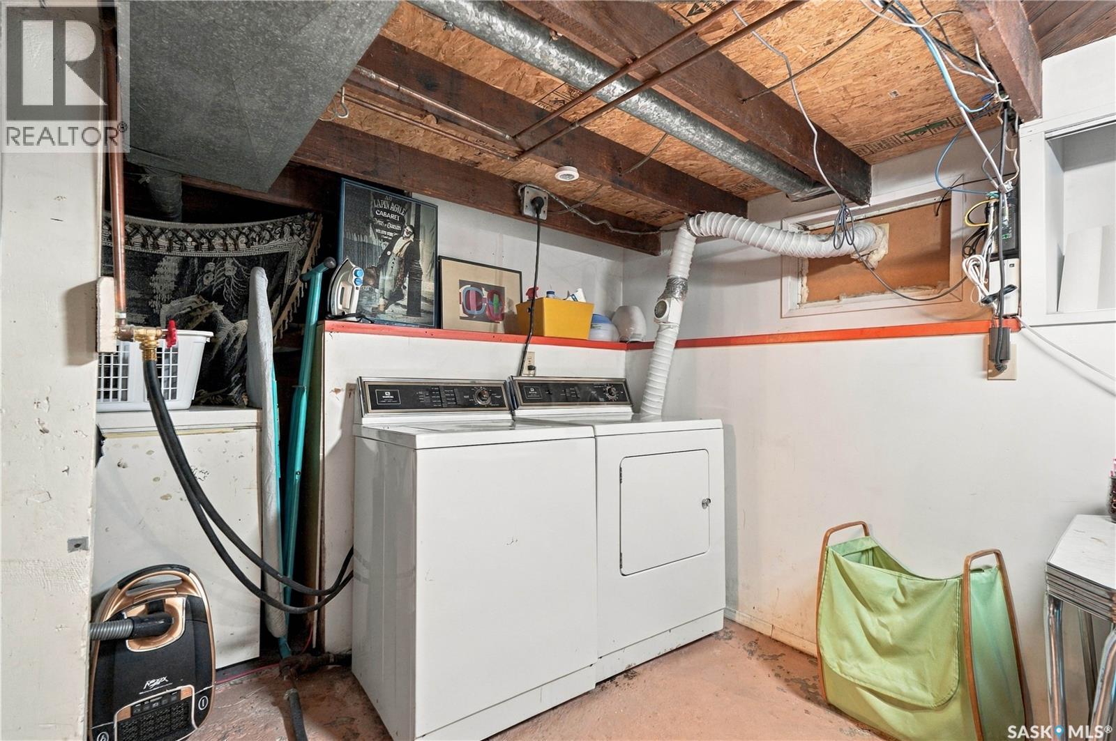 402 Taylor Street, Saskatoon, SK