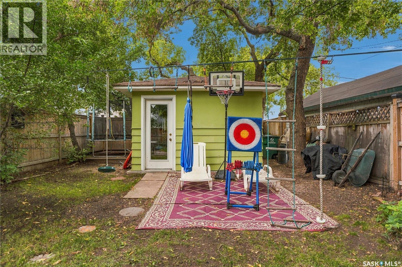 402 Taylor Street, Saskatoon, SK