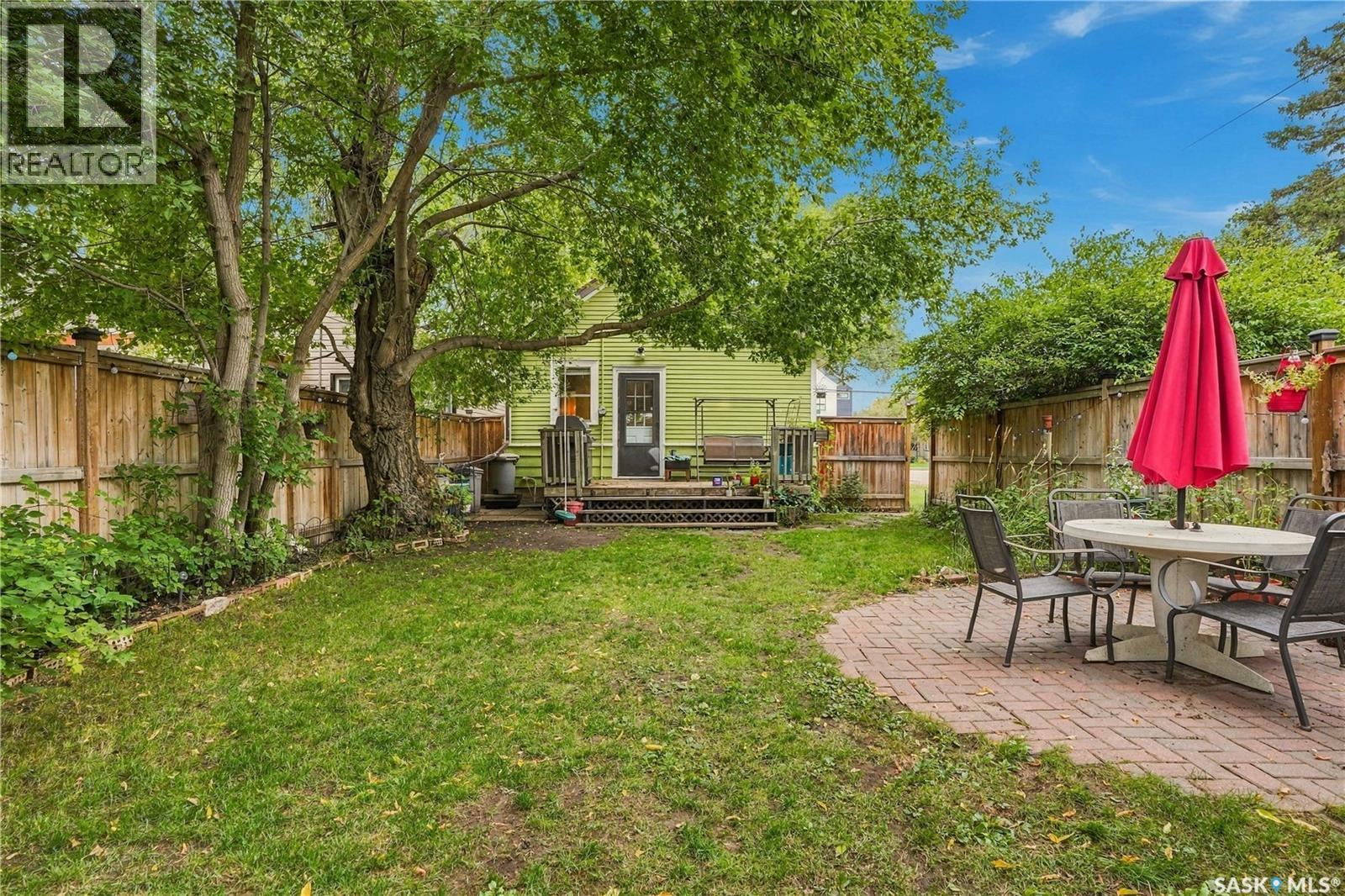 402 Taylor Street, Saskatoon, SK