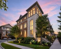92 LOUISBOURG WAY Markham, ON L6E 0C5