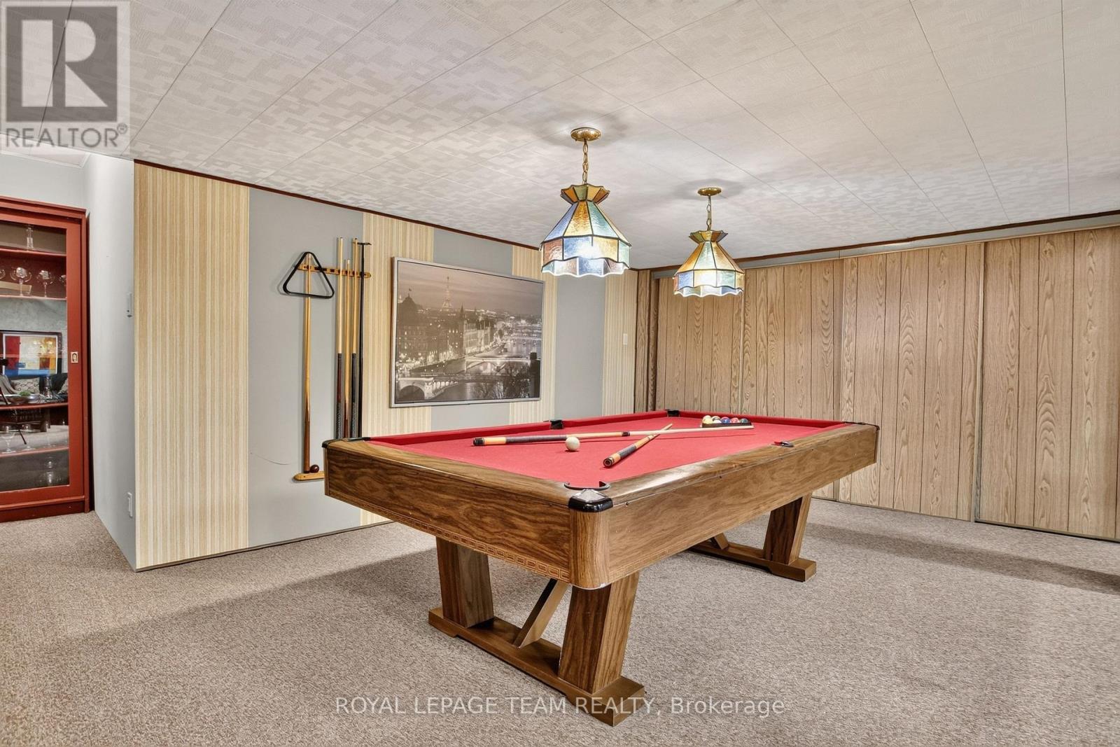 61 Amberwood Crescent, Ottawa, ON