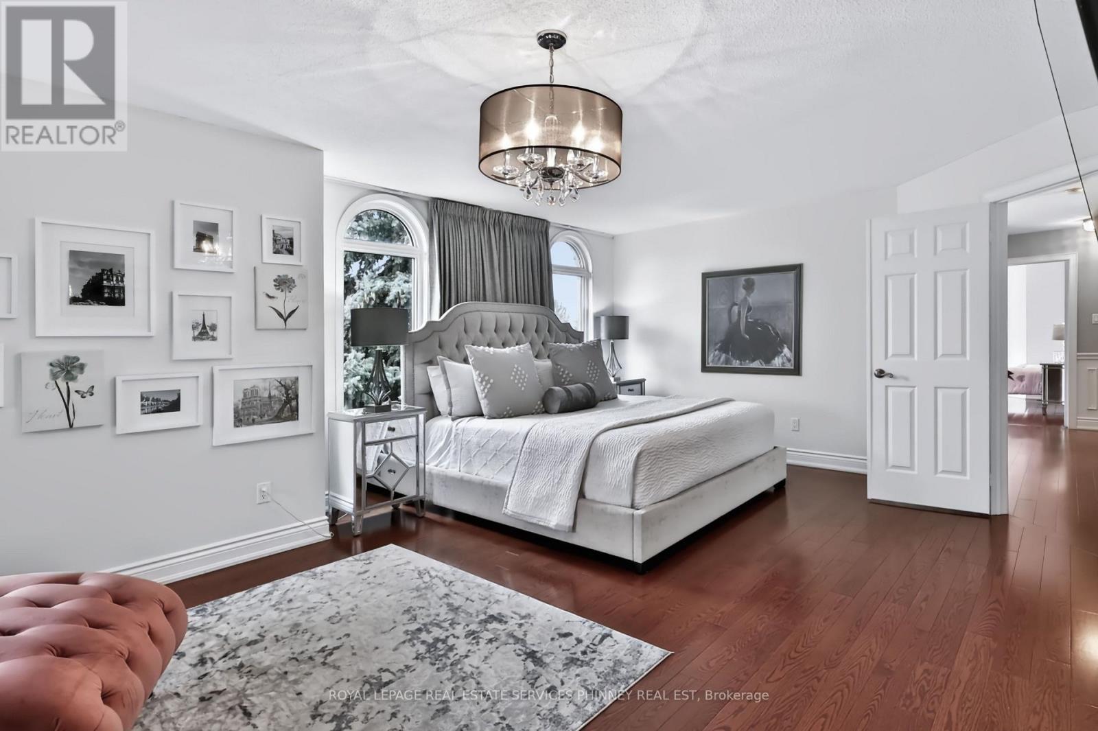 5563 Whitehorn Avenue, Mississauga, ON