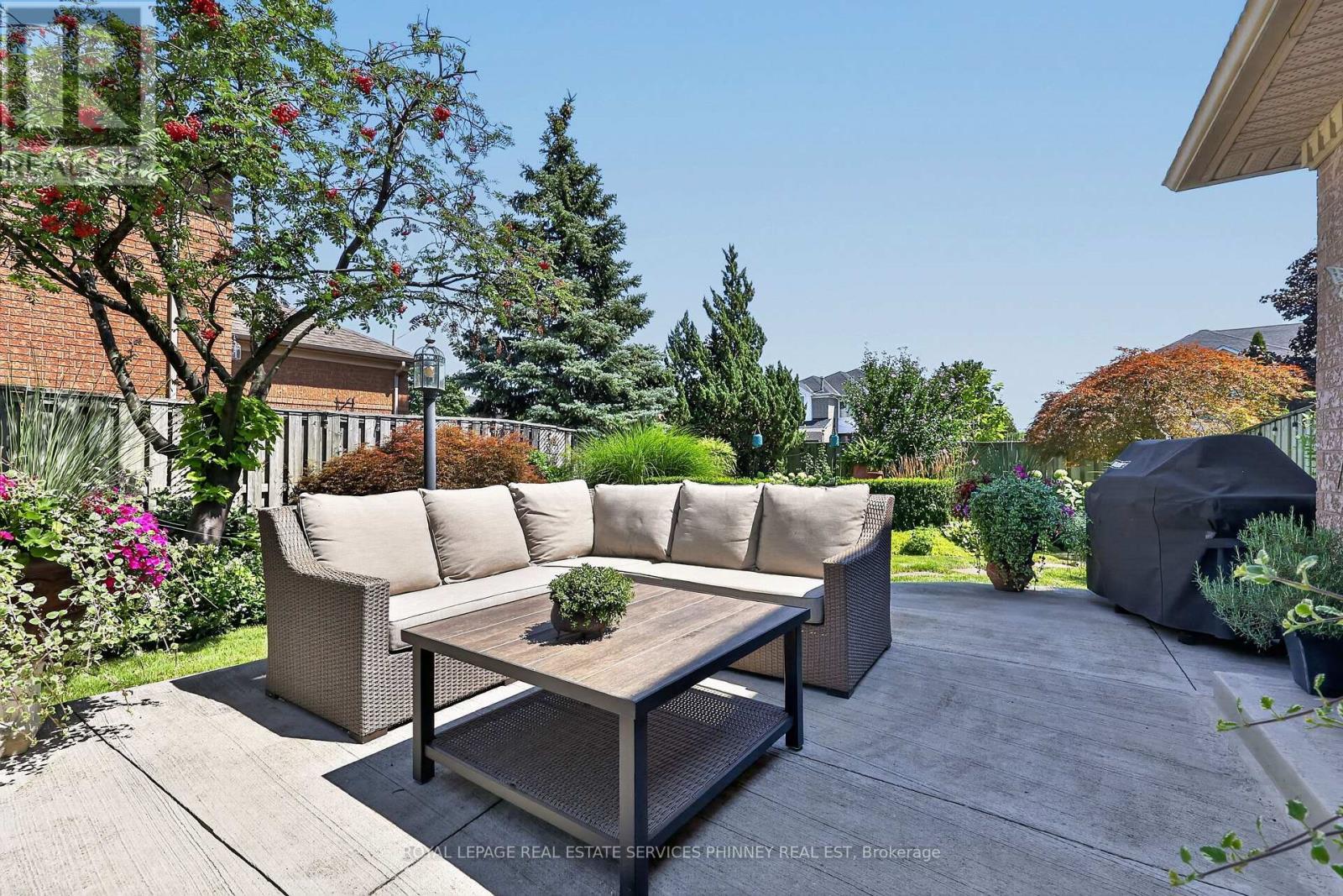 5563 Whitehorn Avenue, Mississauga, ON