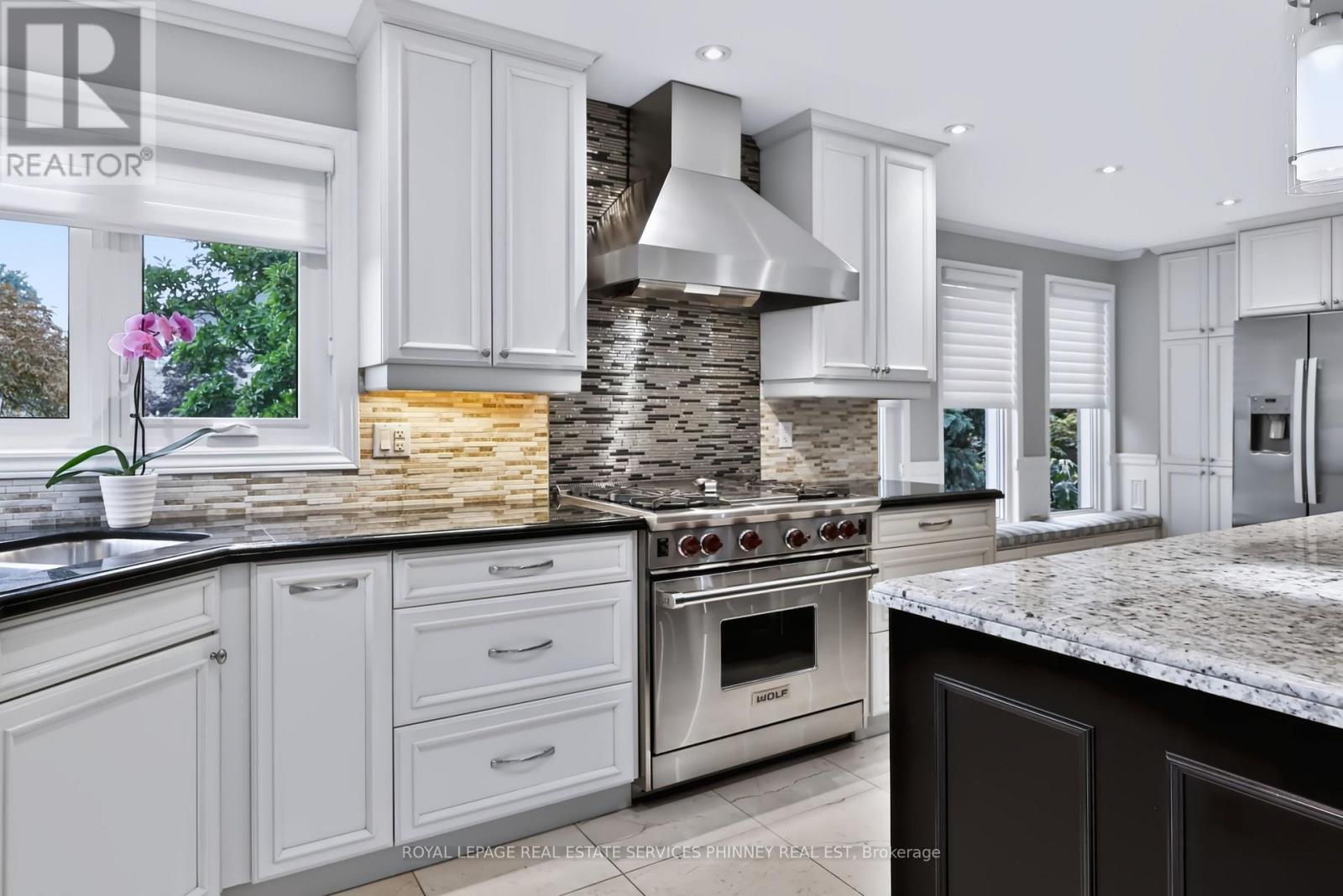5563 Whitehorn Avenue, Mississauga, ON