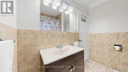 27 Cambridge Avenue, Hamilton, ON 