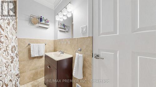 27 Cambridge Avenue, Hamilton, ON 