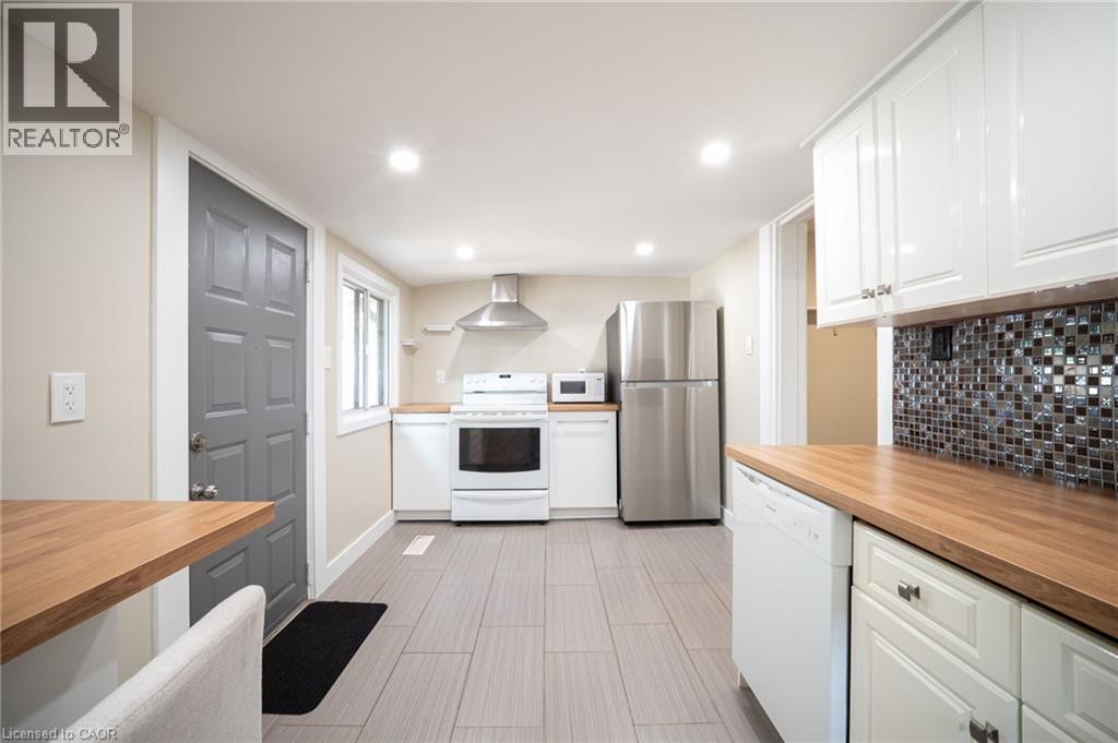 41 Biggar Avenue, Hamilton, ON