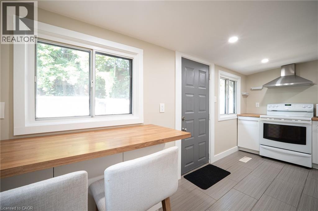 41 Biggar Avenue, Hamilton, ON