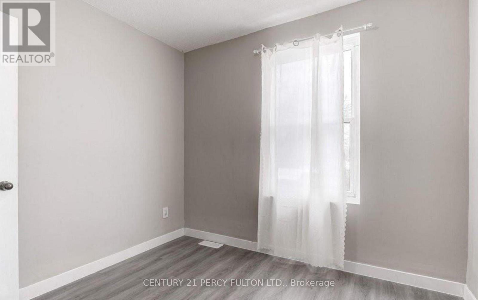 130 Stirton Street, Hamilton, ON