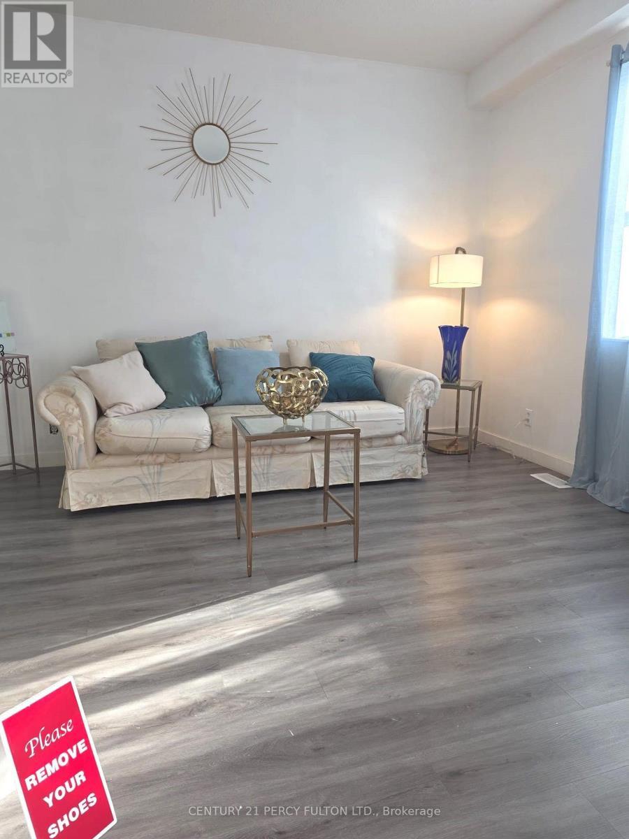 130 Stirton Street, Hamilton, ON