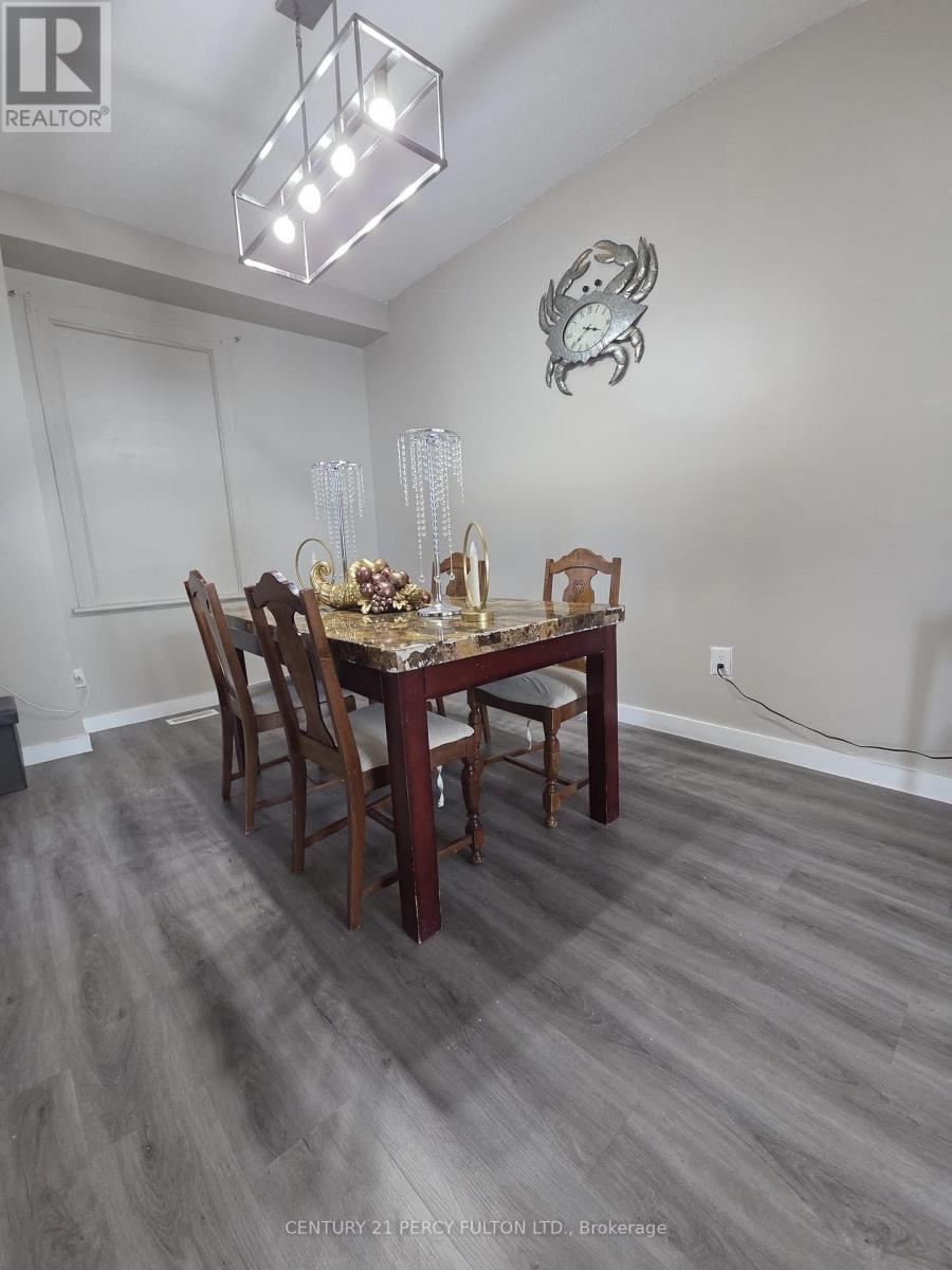 130 Stirton Street, Hamilton, ON