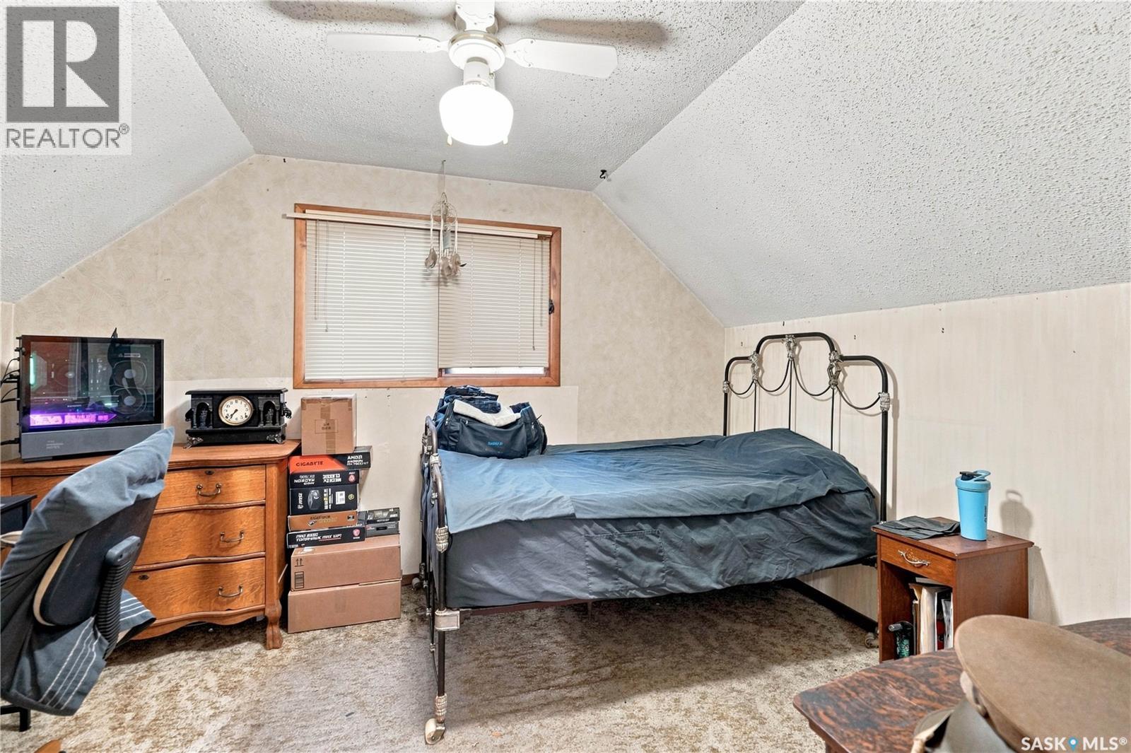 4230 6Th Avenue, Regina, SK