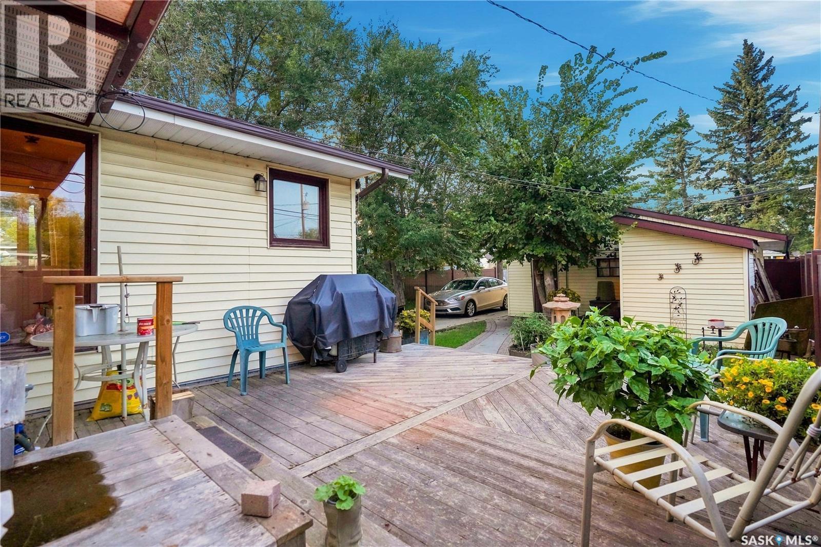 4230 6Th Avenue, Regina, SK