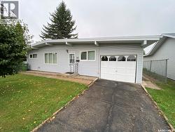 25 Barbour AVENUE Yorkton, SK S3N 2H6