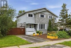 690 DAVIS DRIVE Kingston (East Gardiners Rd), ON K7M 7X3